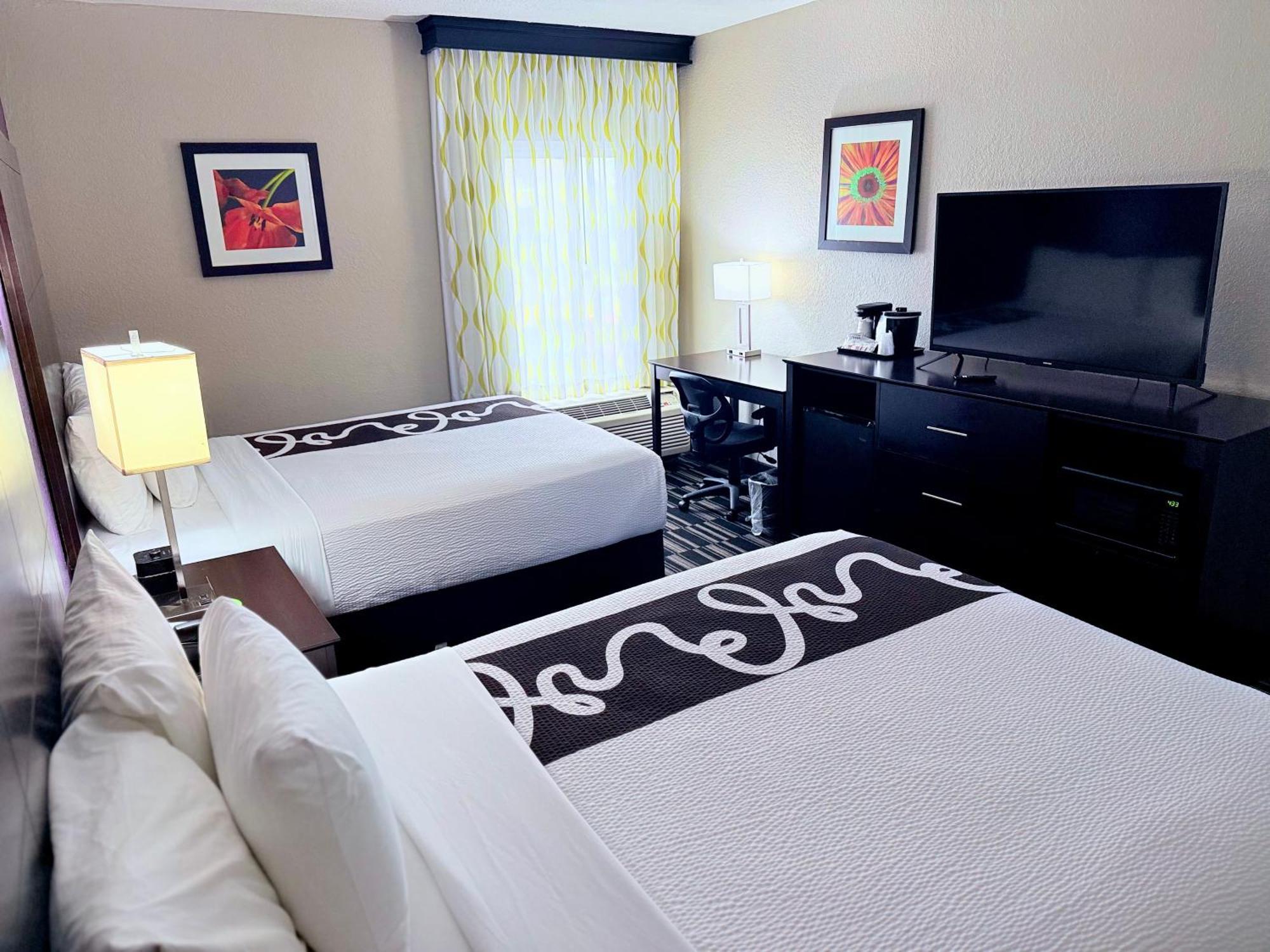 La Quinta By Wyndham Orlando Universal Area - Free Shuttle To Universal Ngoại thất bức ảnh