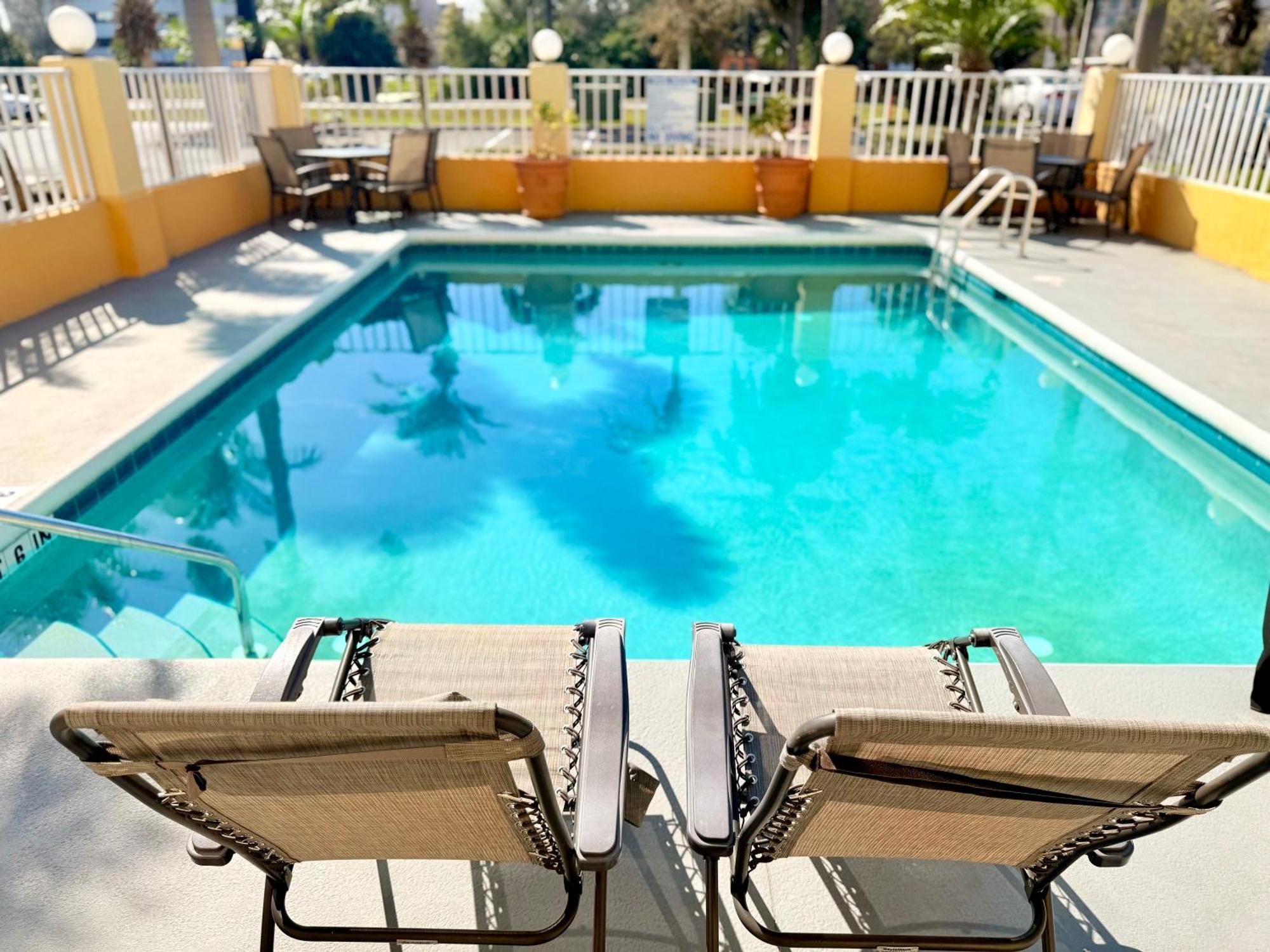 La Quinta By Wyndham Orlando Universal Area - Free Shuttle To Universal Ngoại thất bức ảnh