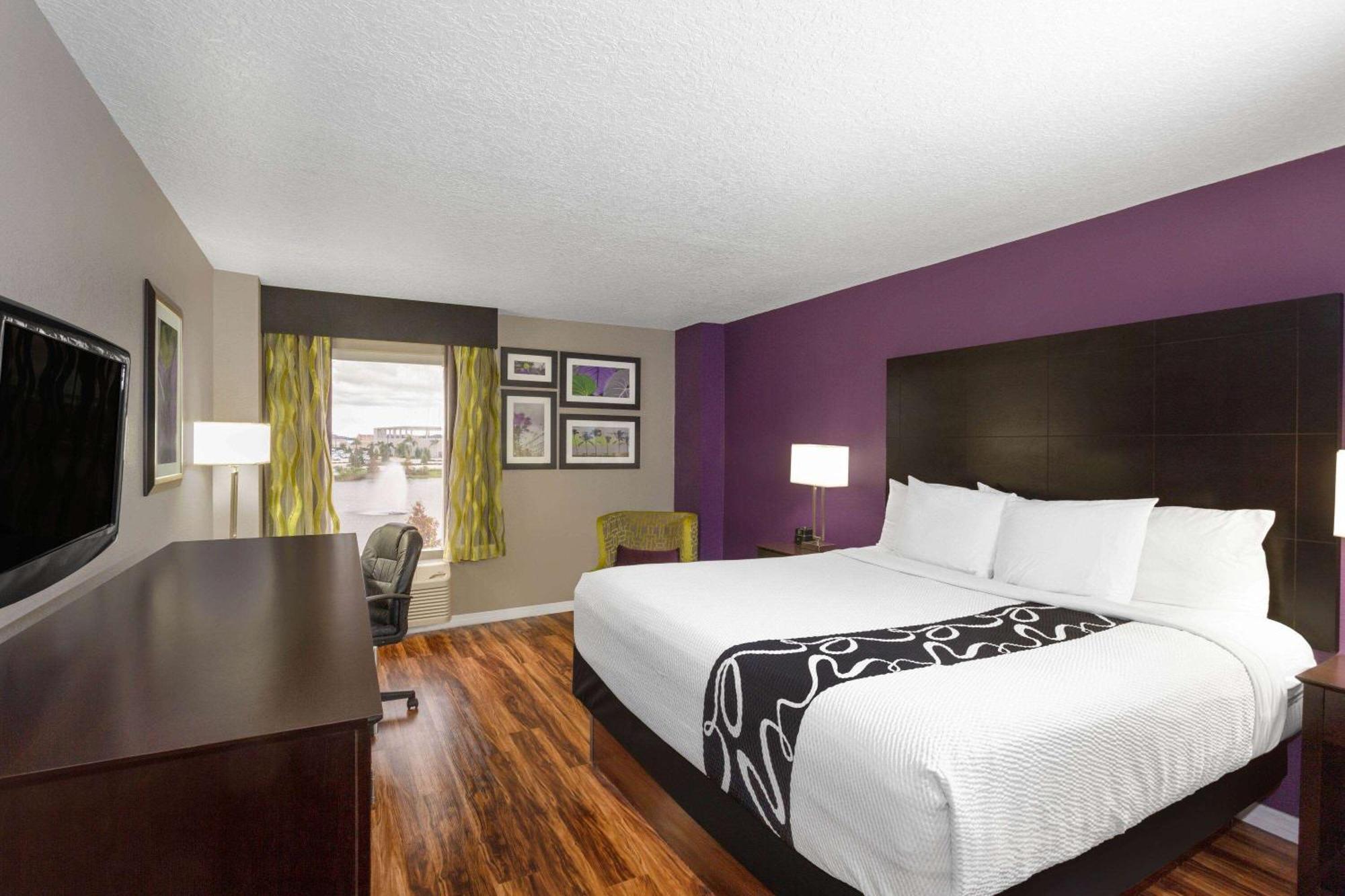La Quinta By Wyndham Orlando Universal Area - Free Shuttle To Universal Ngoại thất bức ảnh